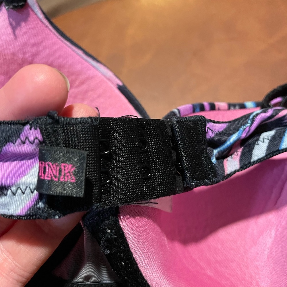 Victoria’s Secret VS PINK‎ 32B - Picture 15 of 15